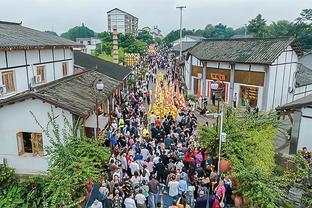 总有人能站出来！快船全队6人得分上双笑傲洛城德比